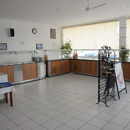 Karbel Hotel 2*