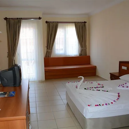 Karbel Hotel 2*
